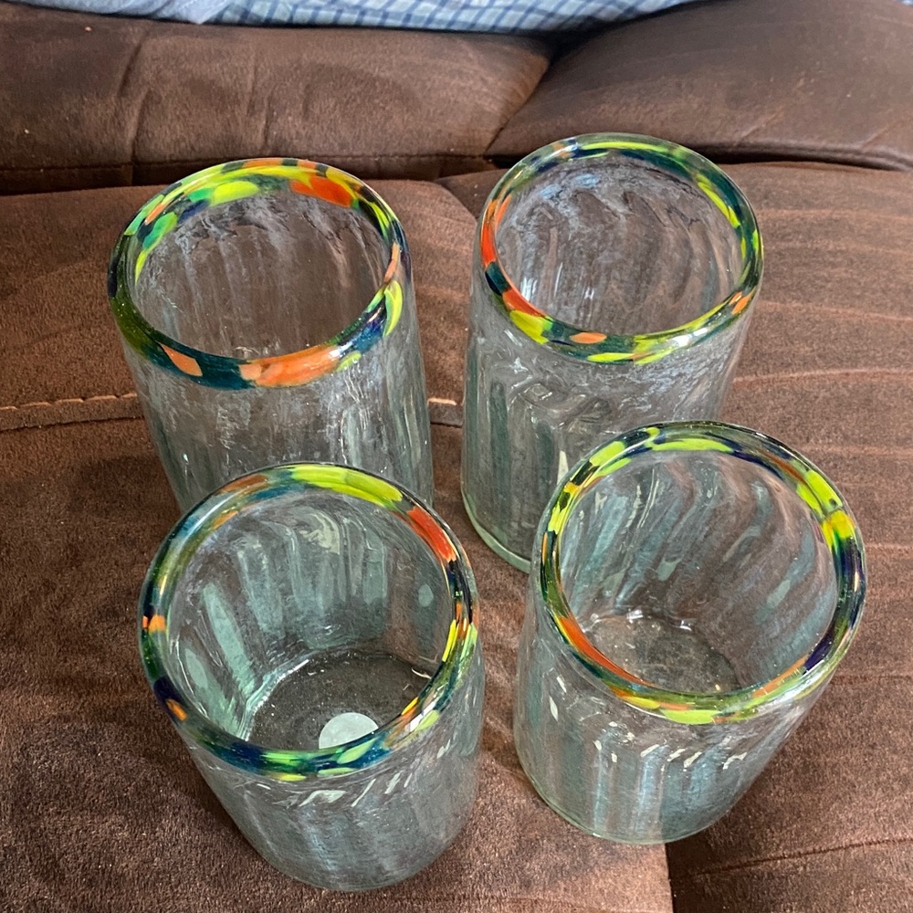 Colorful Rimmed Glass Tumblers Set